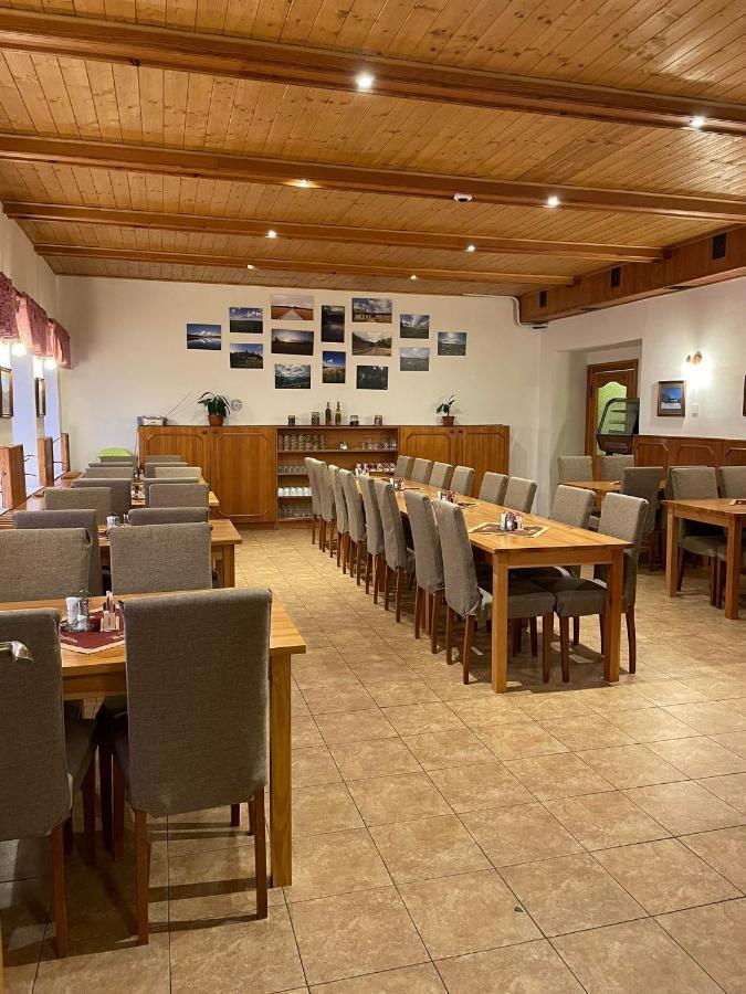 内耶德克 Rs Bernov Zatisi酒店 外观 照片